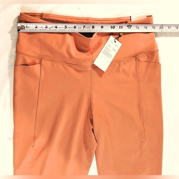 CALIA by Carrie Underwood Power Move High Rise Knee Crop, Apricot Aura, Large - Picture 6 of 9